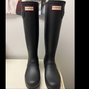 Hunter Rain boots size 9